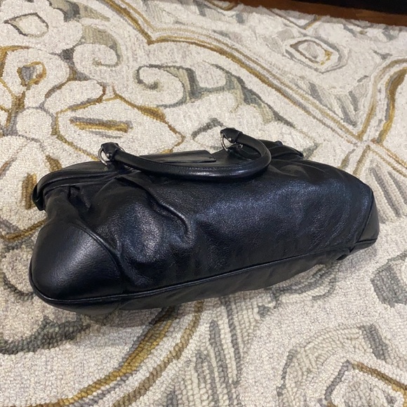 💕 Salvatore Ferragamo Italian black leather large satchel BW-21 5370 gorgeous💕 - Picture 7 of 14